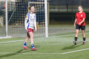 Bild 348 - wBJ Hamburger SV - Eimsbuettler TV 2 : Ergebnis: 16:0